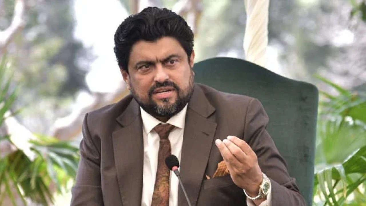میں وہ گورنر نہیں جو صرف باؤنڈری پر رہ کر باتیں کروں، کامران خان ٹیسوری