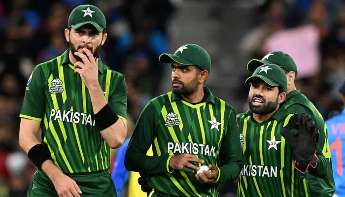 بابر اور رضوان کے ٹیم سے باہر ہونے پر شاہین آفریدی کا ردعمل سامنے آگیا