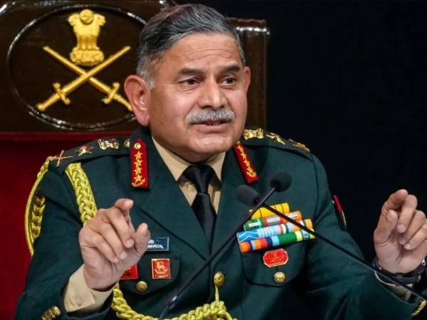 پاکستان کے پاس تمام معلومات تھیں کہ ہمارا کون سا جہاز کہاں ہے‘ بھارتی آرمی چیف