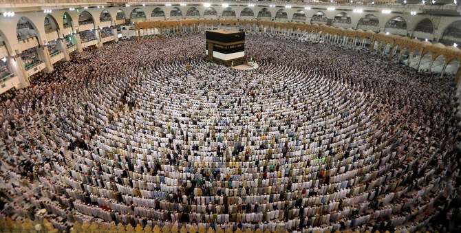 مسجد الحرام اور مسجد نبویؐ میں پہلی تراو یح کے روح پرور مناظر
