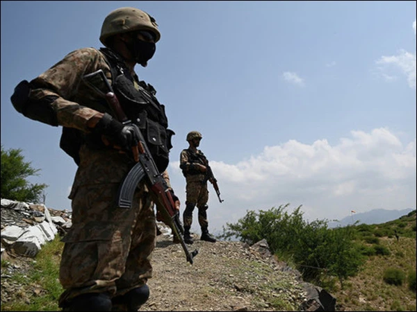 پاک افغان سرحد پر دراندازی کی کوشش ناکام، فورسز کی کارروائی  میں 8 دہشتگرد ہلاک