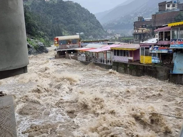 گلگت بلتستان اور پختونخوا میں گلیشیئر پھٹنے، شدید بارشوں اور سیلاب کا خطرہ