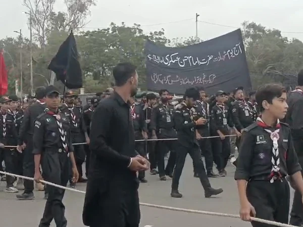 کراچی میں چپ تعزیہ کا مرکزی جلوس ، سیکیورٹی ہائی الرٹ