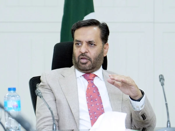 نظام مفلوج ہوچکا ہے، انتظامی یونٹس کا قیام ضروری ہے، مصطفیٰ کمال